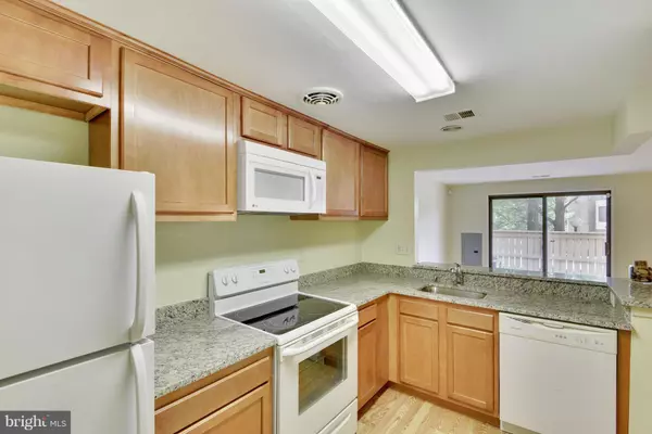 Gaithersburg, MD 20886,9218 CHADBURN PL