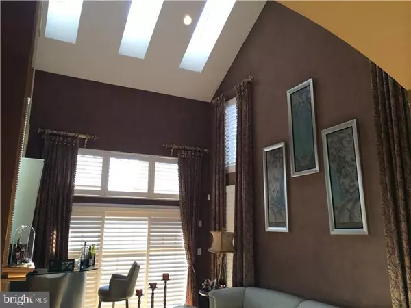 Warrington, PA 18976,402 PRESCOT CT #105