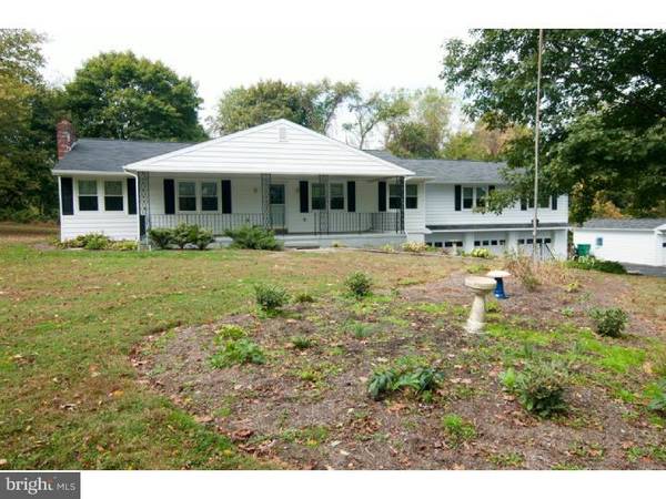 52 ROGERS RD, Furlong, PA 18925