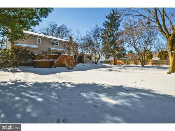 Yardley, PA 19067,910 ROELOFFS RD