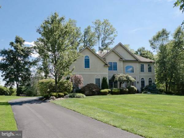 3809 FOREST HILL DR, Furlong, PA 18925