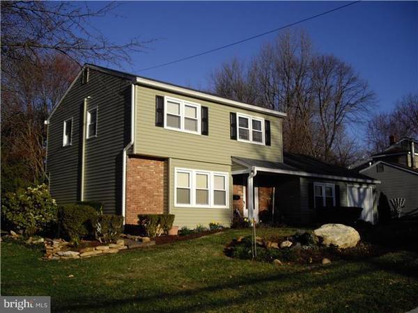 18 PEACEFUL DR, Morrisville, PA 19067