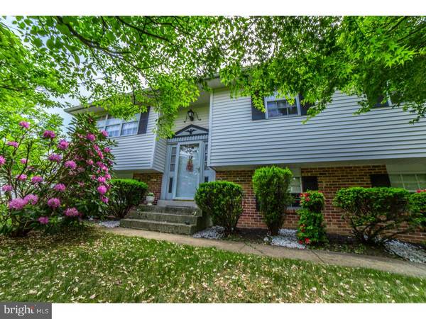 1768 BRANDYWINE DR, Southampton, PA 18966