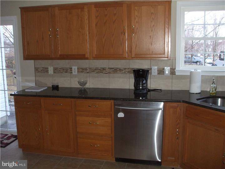 Quakertown, PA 18951,2123 GABLE LN
