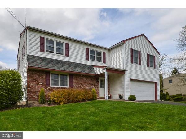 70 SQUIRREL RD, Doylestown, PA 18901