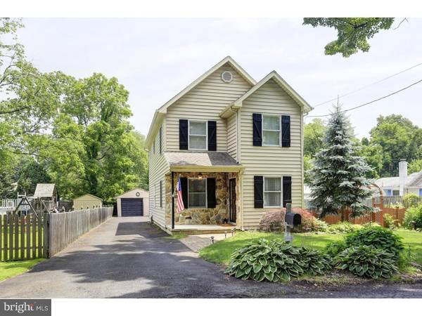 421 PARKVALE AVE, Langhorne, PA 19047