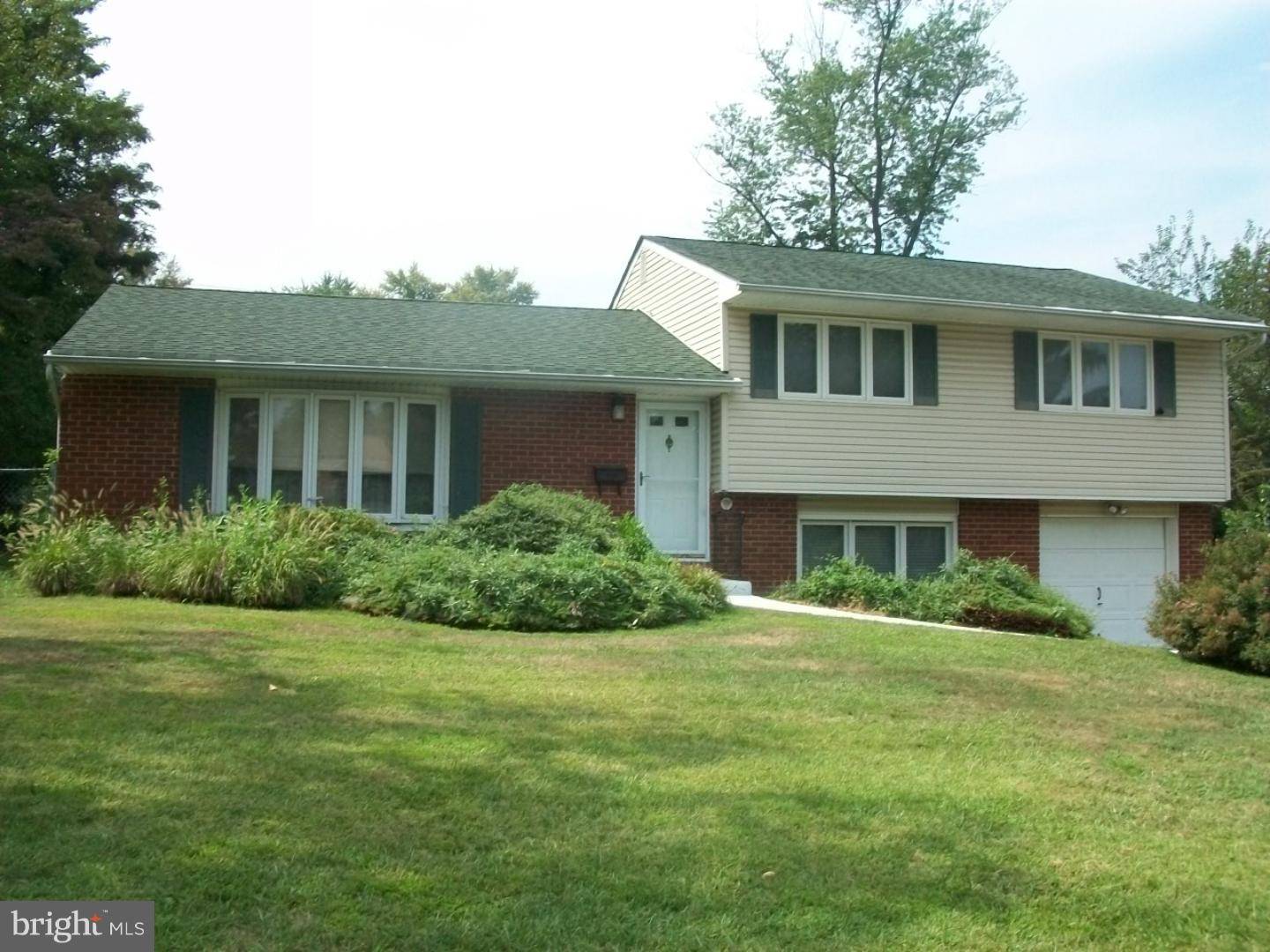 4 RITA RD, Yardley, PA 19067