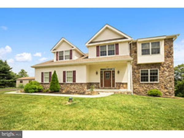 225 HILLTOWN PIKE, Line Lexington, PA 18932