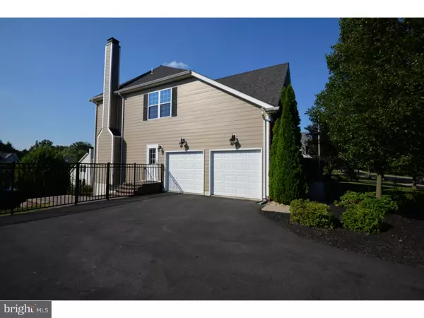 Doylestown, PA 18902,3942 CHARTER CLUB DR