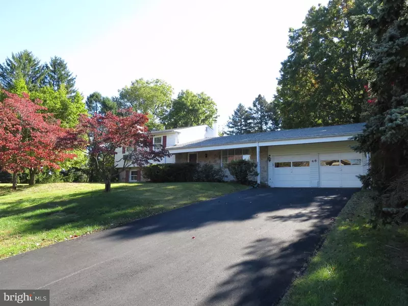 46 SWALLOW RD, Holland, PA 18966