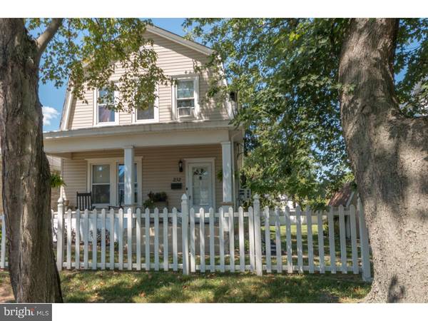 232 ROBERTSON AVE, Morrisville, PA 19067