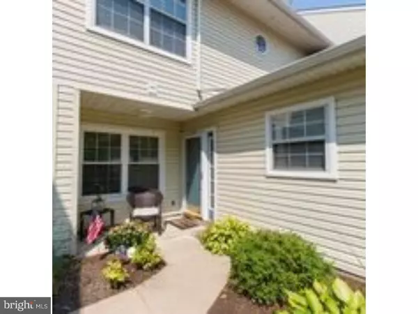 Yardley, PA 19067,1706 LYNBROOKE DR #121