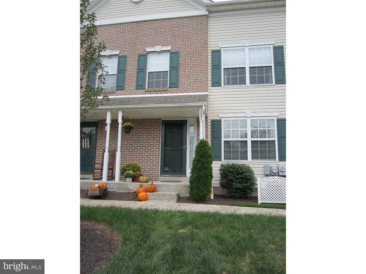 Warrington, PA 18976,2004 CREEKSIDE CT #23