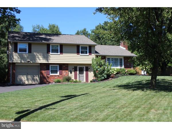 1114 OLD POST RD, Perkasie, PA 18944