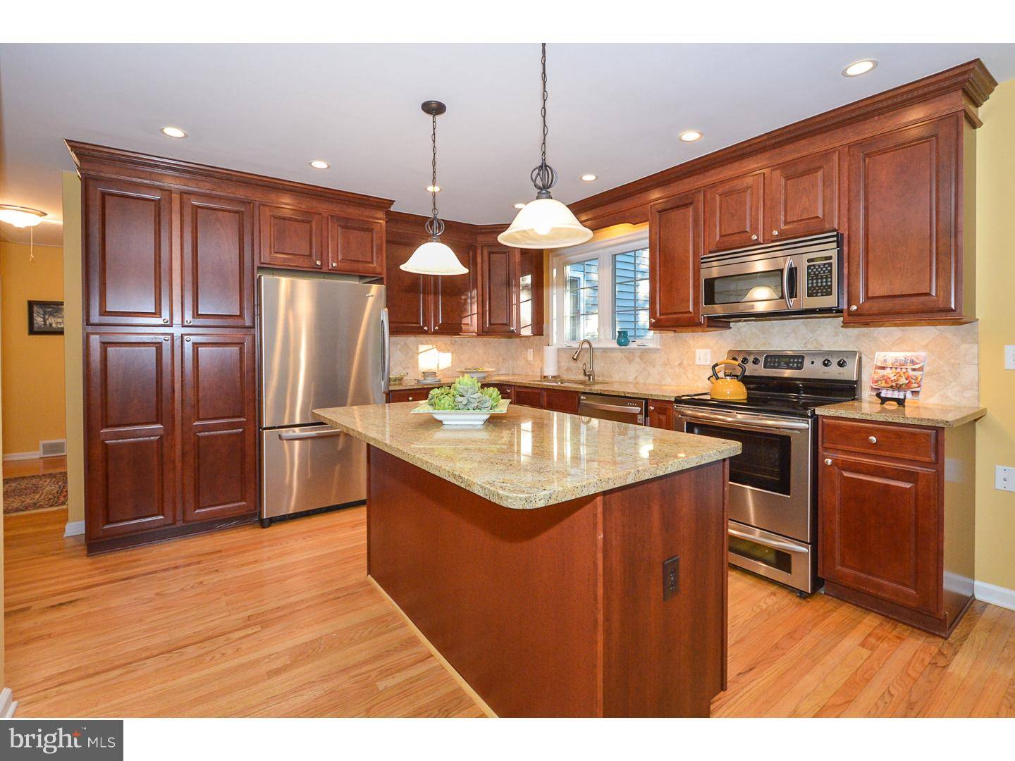 Doylestown, PA 18901,31 CEDAR WOODS CIR