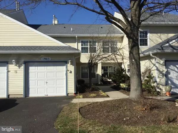 1903 LYNBROOKE DR #116, Yardley, PA 19067