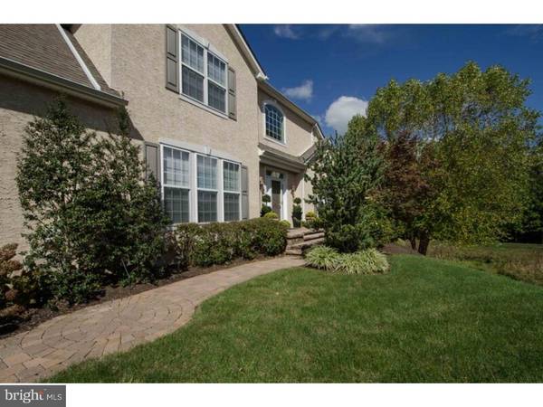 38 VAN ARTSDALEN DR, Washington Crossing, PA 18977