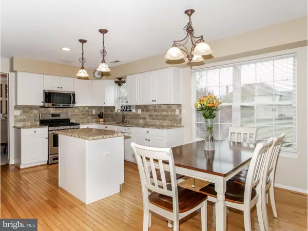 Yardley, PA 19067,442 HIDDEN OAKS DR