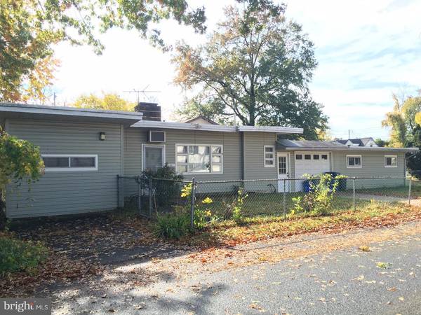 747 CLINTON AVE, Bensalem, PA 19020