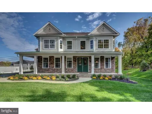 4 GREENWAY DR, Doylestown, PA 18901