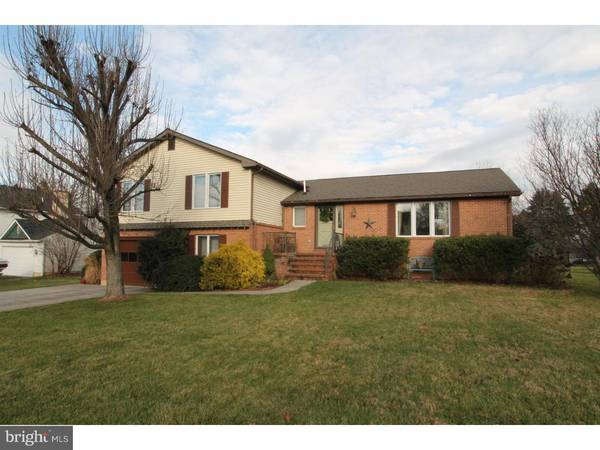 659 VALLEY VIEW RD, Langhorne, PA 19047