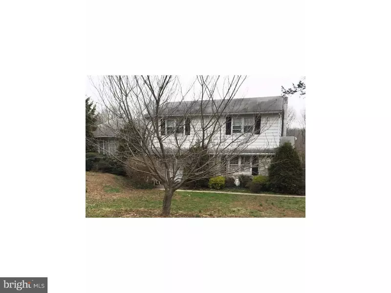 21 DELL HAVEN DR, Doylestown, PA 18901