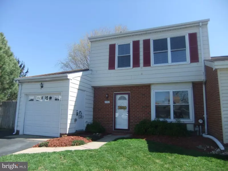 5757 RANDALL CT, Bensalem, PA 19020