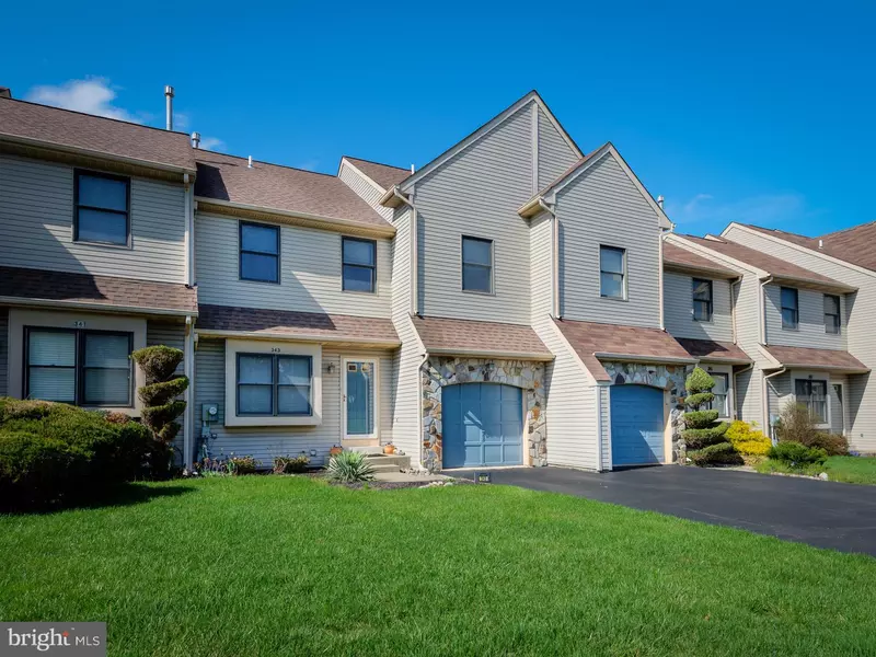 343 BASSWOOD CIR, Feasterville, PA 19053