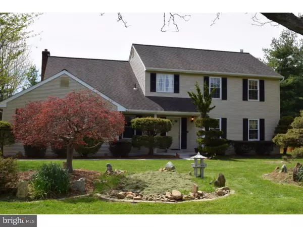 Yardley, PA 19067,564 HERITAGE OAK DR