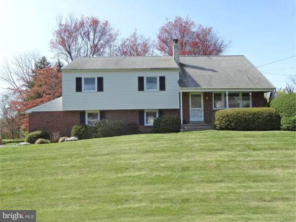 530 FAIRHILL DR, Churchville, PA 18966