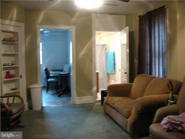 Quakertown, PA 18951,1112 JUNIPER ST