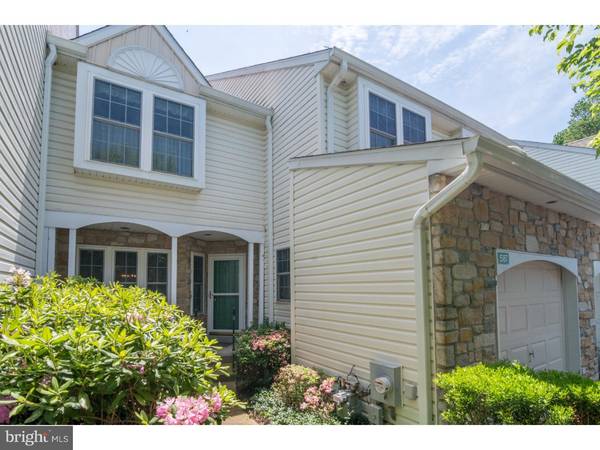 587 ASPEN WOODS DR #77, Yardley, PA 19067