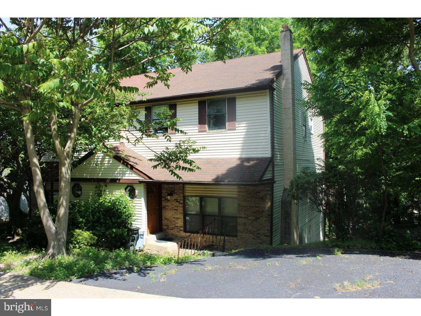 625 VALLEY STREAM CIR, Feasterville Trevose, PA 19053