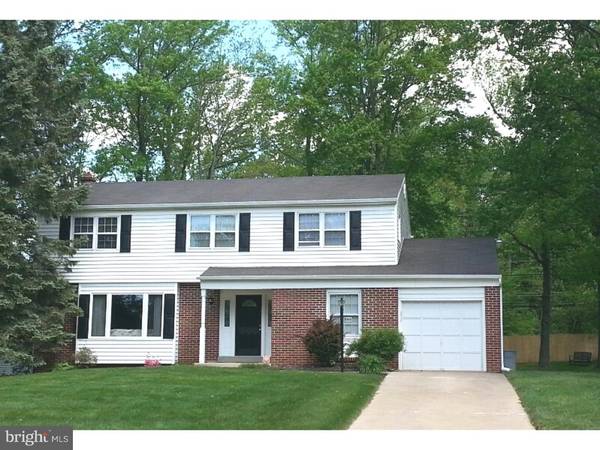 560 GORDON DR, Yardley, PA 19067