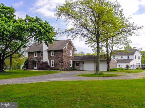 406 RIDGE RD, Sellersville, PA 18960