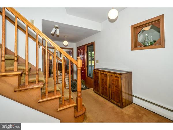 Quakertown, PA 18951,10 MOHR ST