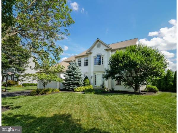 6 THORNBURY LN, Newtown, PA 18940