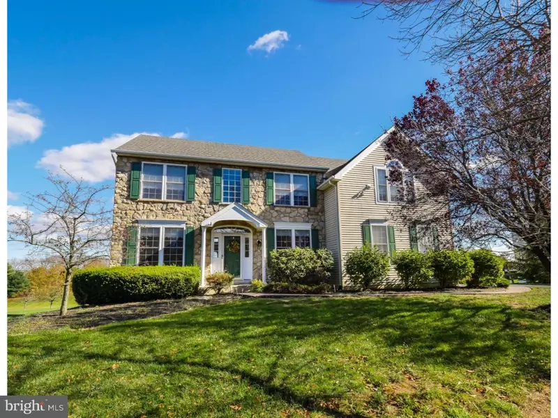 5286 WINDTREE DR, Doylestown, PA 18902