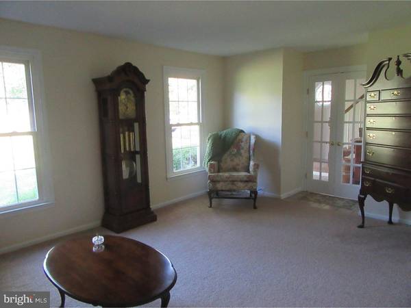 Doylestown, PA 18902,7 POPLAR LN