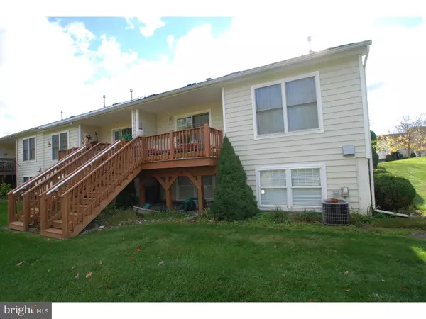 Ivyland, PA 18974,122 GRANDVIEW DR