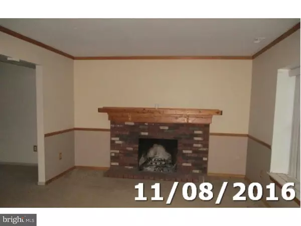 Fairless Hills, PA 19030,561 FERNWOOD LN