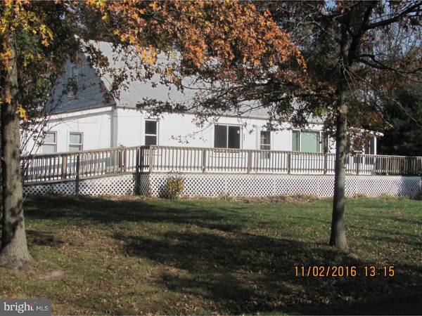 227 OLD MILL RD, Sellersville, PA 18960