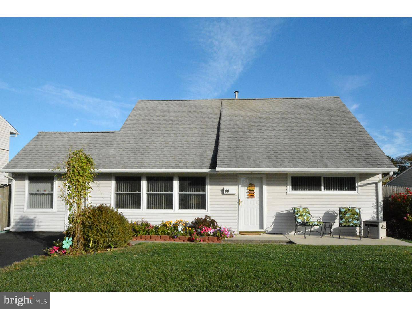 88 INDIGO RD, Levittown, PA 19057