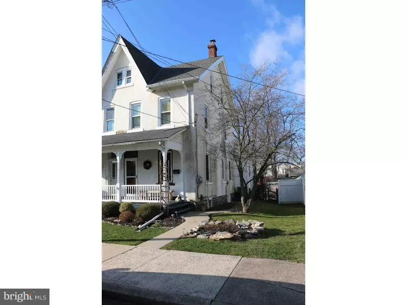 38 S 11TH ST, Quakertown, PA 18951