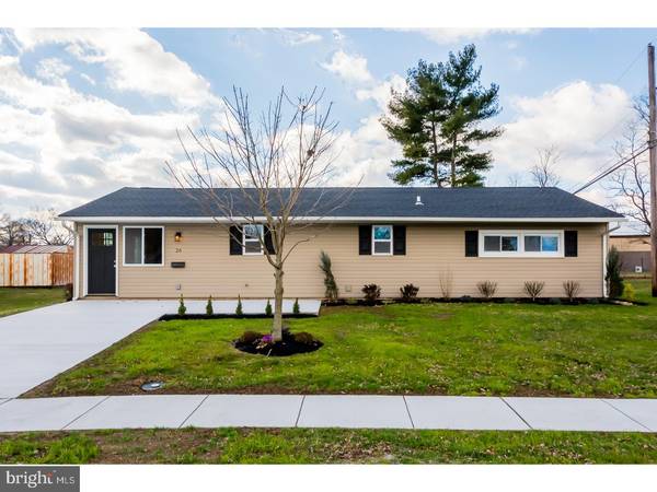 26 GREENBROOK DR, Levittown, PA 19055