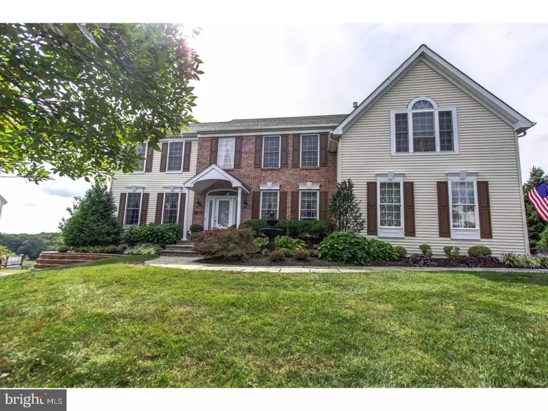 5237 WINDTREE DR, Doylestown, PA 18902