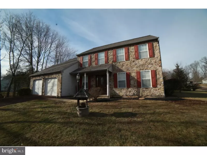 185 LIVE OAK DR, Quakertown, PA 18951