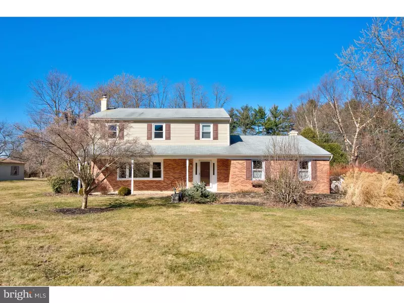 534 W SANDY RIDGE RD, Doylestown, PA 18901