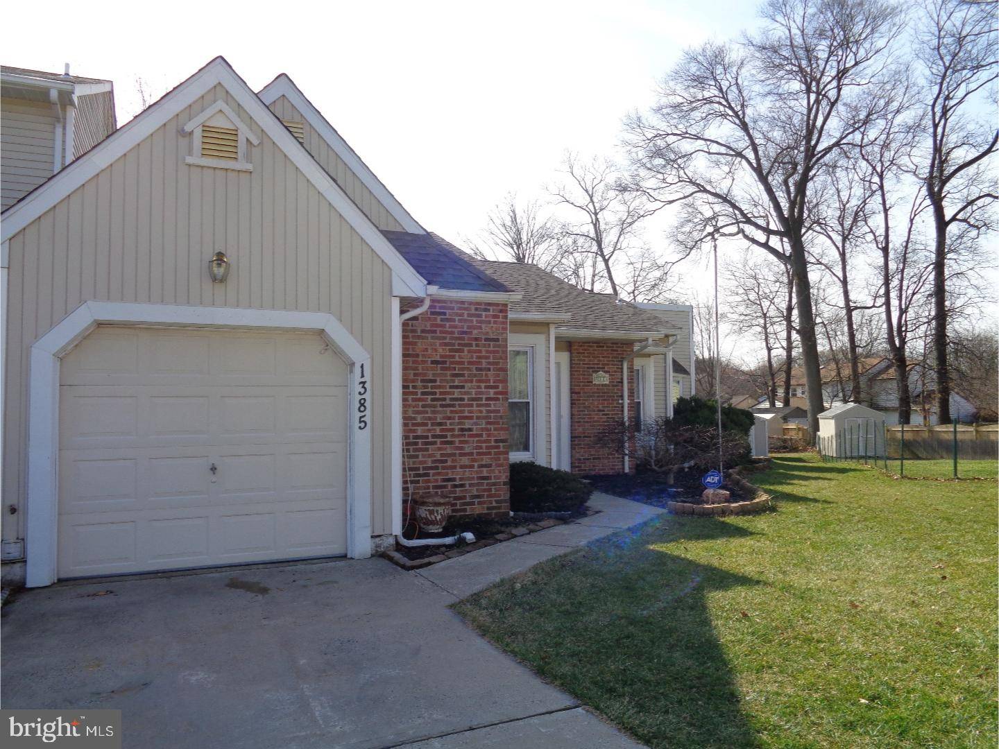 1385 PEPPERBUSH CT, Yardley, PA 19067