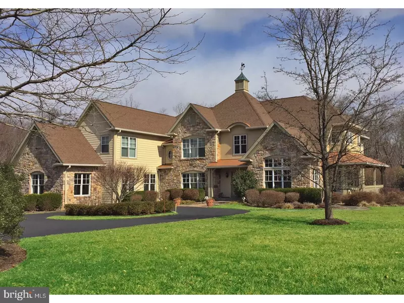 5701 VALLEY STREAM DR, Doylestown, PA 18902